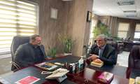 دیدار نوروزی جمعی از مسئولین و کارکنان دانشگاه با رئیس دانشگاه 