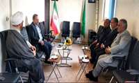 نشست مشترک رئیس دانشگاه با امام جمعه کمالشهر با هدف  ساخت دو پروژه خیرساز