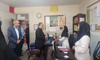 تجلیل رئیس دانشگاه از پیشگامان خط مقدم سلامت در ستاد مرکز بهداشت شرق کرج و مرکز خدمات جامع سلامت شهید عنبری
