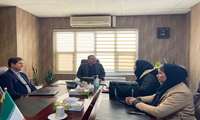 نشست رئیس دانشگاه با نمایندگان شرکت بیمه آتیه سازان حافظ 